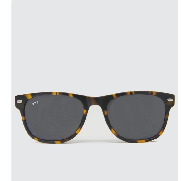 Cavalier Sunglasses - Picture 2 of 14